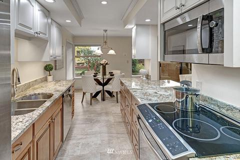2500 Canterbury Ln E #101, Seattle, WA 98112 photo 9
