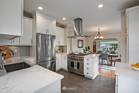 6756 16th Ave NW, Seattle, WA 98117 photo 12