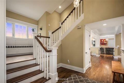3323 W Laurelhurst Dr NE, Seattle, WA 98105 photo 5