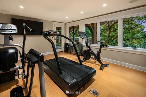 3323 W Laurelhurst Dr NE, Seattle, WA 98105 photo 23