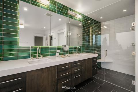 3323 W Laurelhurst Dr NE, Seattle, WA 98105 photo 17