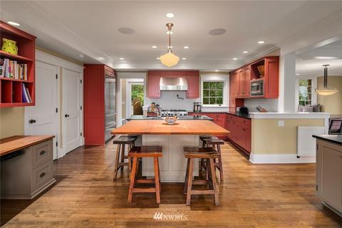 3323 W Laurelhurst Dr NE, Seattle, WA 98105 photo 10