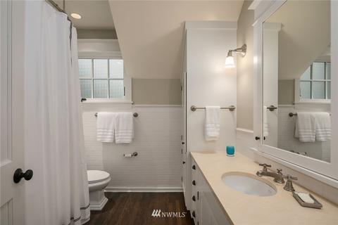 3323 W Laurelhurst Dr NE, Seattle, WA 98105 photo 21