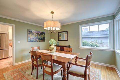 2432 30th Ave W, Seattle, WA 98199 photo 9