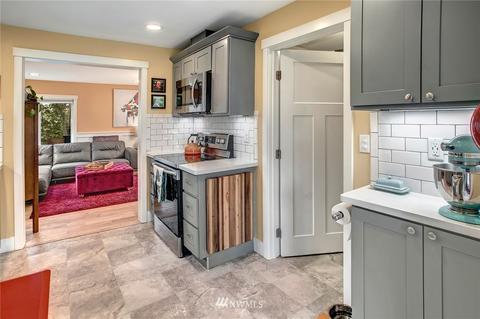 10236 36th Ave SW, Seattle, WA 98146 photo 21