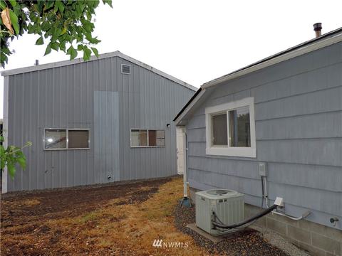 105 Centre St S, Rainier, WA 98576 photo 2