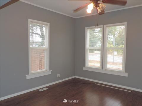 105 Centre St S, Rainier, WA 98576 photo 18