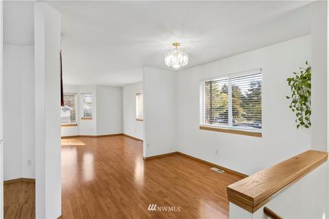 12425 3rd Ave SW, Seattle, WA 98146 photo 8