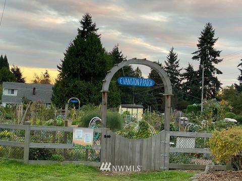 758 N 102nd St, Seattle, WA 98133 photo 21
