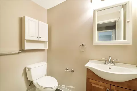 2213 NW 59th St, Seattle, WA 98107 photo 9