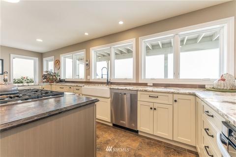 321 Highpoint Pl, Chelan, WA 98816 photo 11