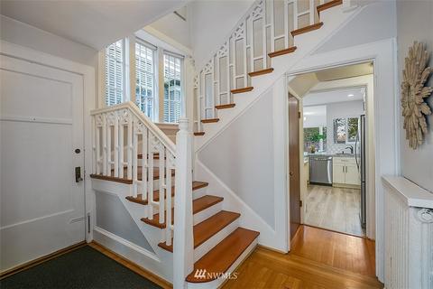 1249 20th Ave E, Seattle, WA 98112 photo 3