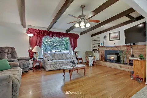 2466 Lincoln Ave, Enumclaw, WA 98022 photo 4