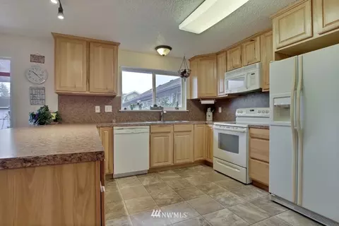 2466 Lincoln Ave, Enumclaw, WA 98022 photo 5