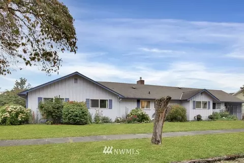 2466 Lincoln Ave, Enumclaw, WA 98022 photo 1