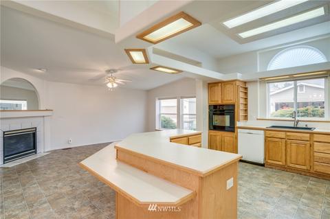 1215 Gilcrest St, Wenatchee, WA 98801 photo 14