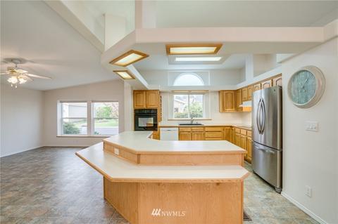 1215 Gilcrest St, Wenatchee, WA 98801 photo 9