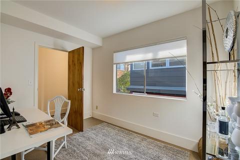 2215 Franklin Ave E, Seattle, WA 98102 photo 13