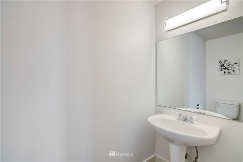 2215 Franklin Ave E, Seattle, WA 98102 photo 15