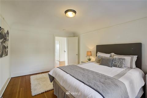 2215 Franklin Ave E, Seattle, WA 98102 photo 24
