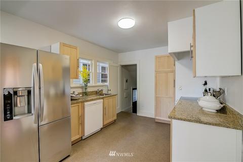 2215 Franklin Ave E, Seattle, WA 98102 photo 7