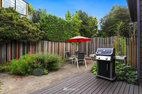 2104 E Thomas St, Seattle, WA 98112 photo 21