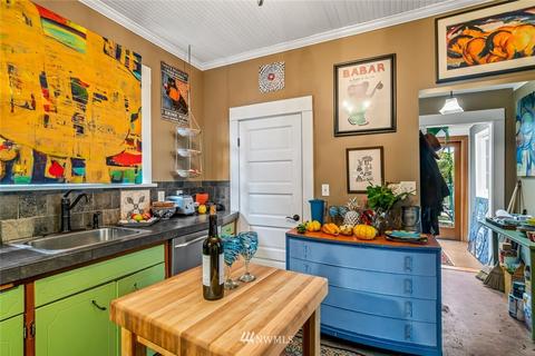 736 N 70th St, Seattle, WA 98103 photo 10