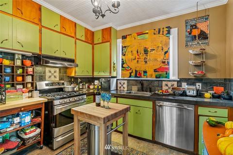 736 N 70th St, Seattle, WA 98103 photo 8