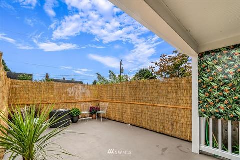 736 N 70th St, Seattle, WA 98103 photo 28