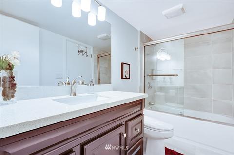345 N 80th St, Seattle, WA 98103 photo 10