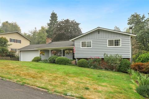 125 E Canyon View Dr, Longview, WA 98632 photo 2