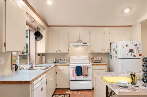 10044 NE 201st St, Bothell, WA 98011 photo 7