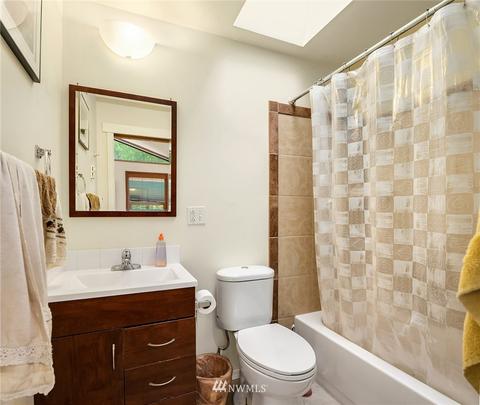 10044 NE 201st St, Bothell, WA 98011 photo 15