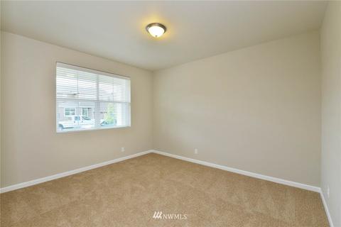 640 Vickie Ln N, Enumclaw, WA 98022 photo 12
