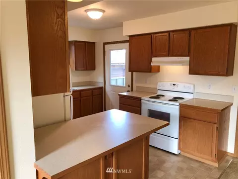 3213 Oakes Ave, Everett, WA 98201 photo 3