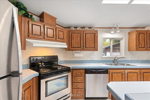 46607 Baker Loop Rd, Concrete, WA 98237 photo 8