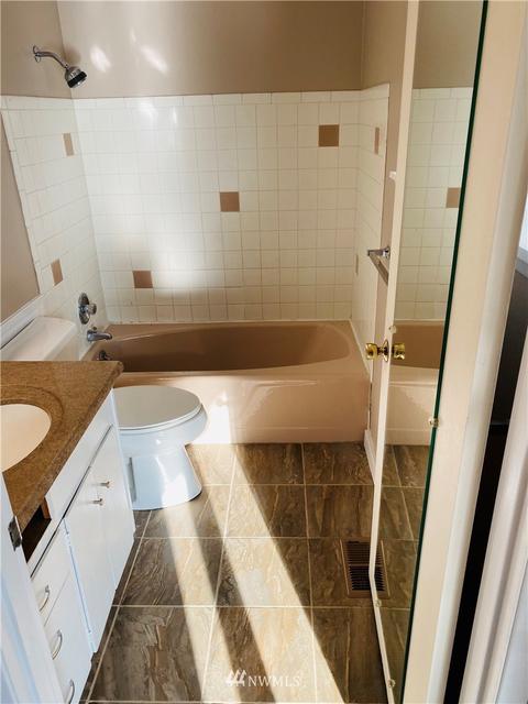 306 Valley Ave E, Sumner, WA 98390 photo 19