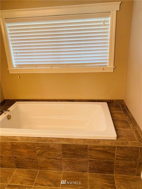306 Valley Ave E, Sumner, WA 98390 photo 16