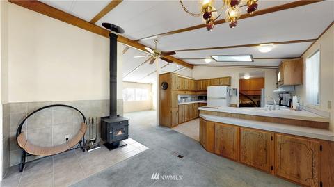12604 NE 197th Ct, Bothell, WA 98011 photo 14