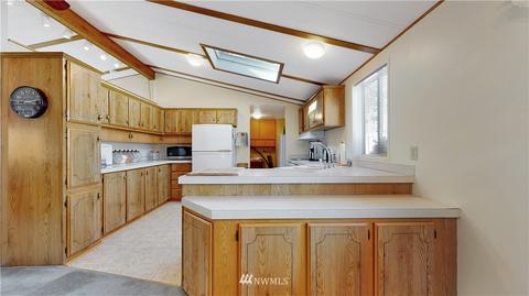 12604 NE 197th Ct, Bothell, WA 98011 photo 5