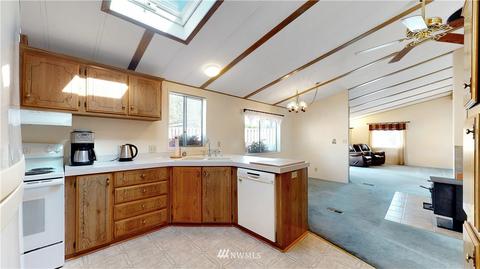 12604 NE 197th Ct, Bothell, WA 98011 photo 17
