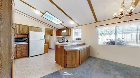 12604 NE 197th Ct, Bothell, WA 98011 photo 4