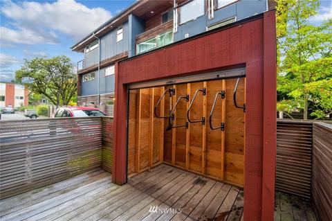 1804 E John St, Seattle, WA 98112 photo 39