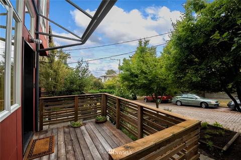 1804 E John St, Seattle, WA 98112 photo 9