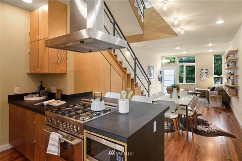 1804 E John St, Seattle, WA 98112 photo 17