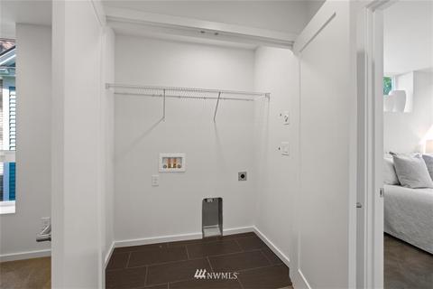 216 17th Ave E, Seattle, WA 98112 photo 15
