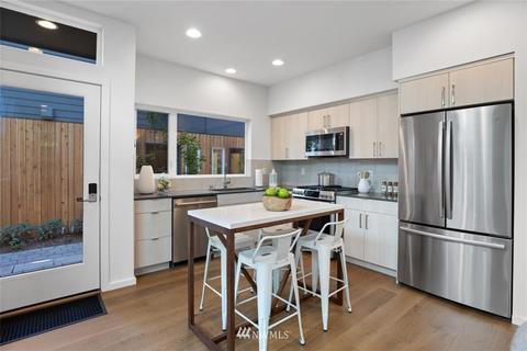 216 17th Ave E, Seattle, WA 98112 photo 5