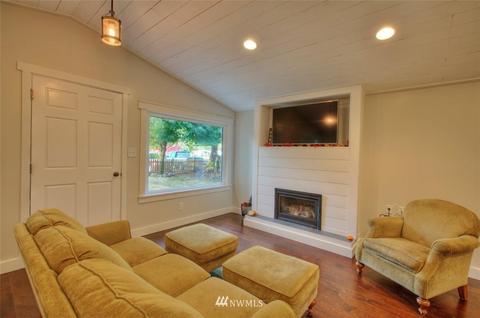 28302 SE 472nd St, Enumclaw, WA 98022 photo 5