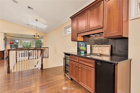3301 E John St, Seattle, WA 98112 photo 16