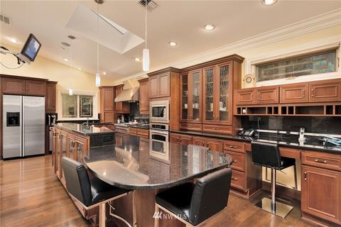3301 E John St, Seattle, WA 98112 photo 13